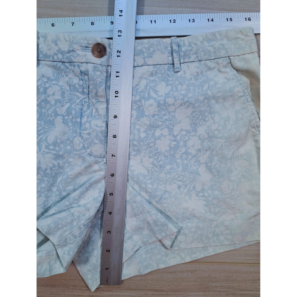 Gap Womens Light Blue Floral Print Cotton Chino Shorts Casual Summer size 6 - Picture 2 of 5